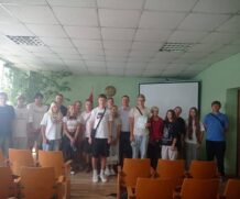 Благодарности за добросовестный труд, профессионализм и ответственность лучшим работникам студенческого отряда